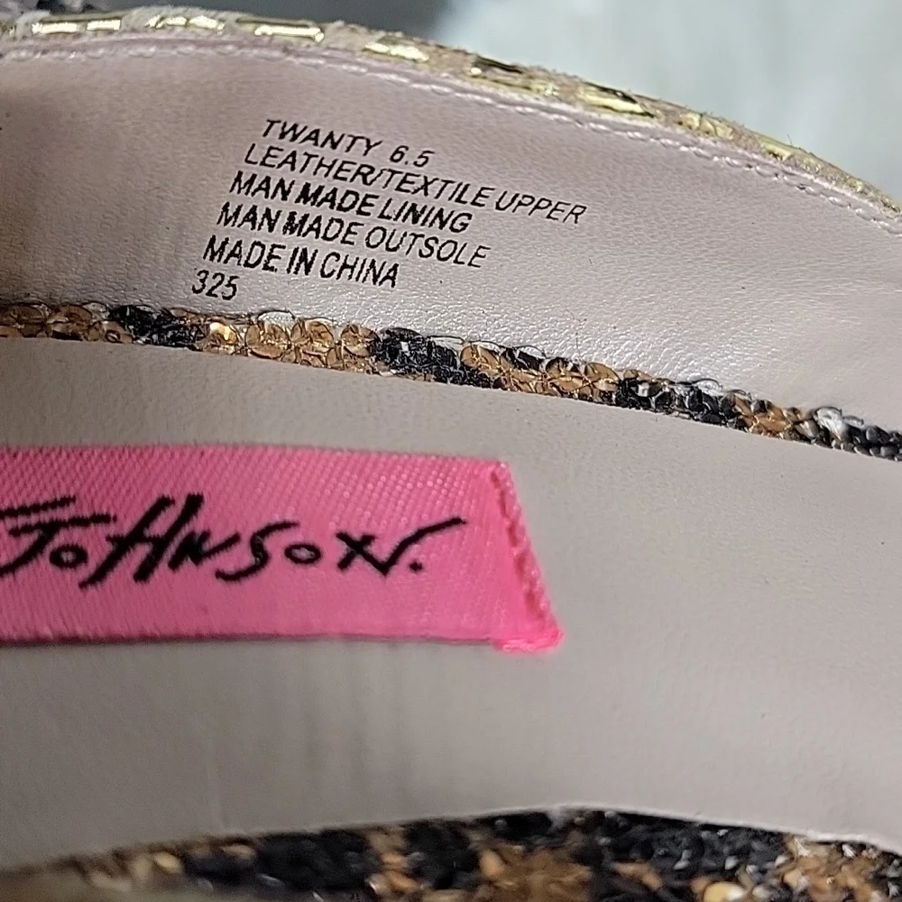 BETSEY JOHNSON Twanty‎ Slingback Pumps Size 6.5